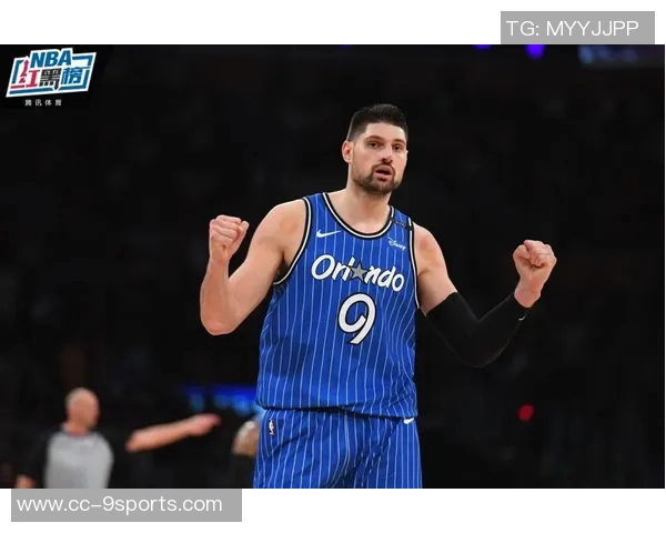 克里斯蒂谈浓眉受伤影响强调球队需保持积极心态迎接挑战 克里斯蒂谈浓眉受伤影响强调球队需保持积极心态迎接挑战